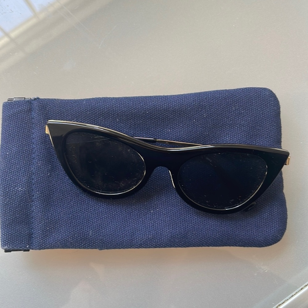 Le Specs Enchantress in Black & Smoke